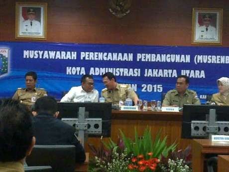 Besok Pagi, Ahok dan DPRD Diundang Kemendagri Bahas Pergub APBD 2015
