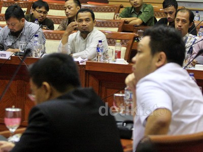 Pengelola Situs yang Diblokir Mengadu ke Komisi I