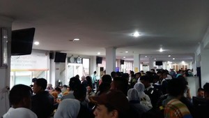 Long Weekend, Bandara Husein Sastranegara Bandung Disesaki Penumpang