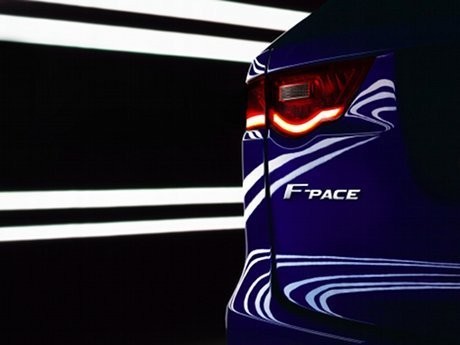 SUV Jaguar F-Pace Dirilis Bulan September