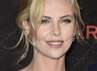 Charlize Theron Elegan di Usia 39 Tahun Charlize Theron Elegan di Usia 39 Tahun