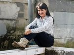 Resmi Menjanda, Ratna Listy Keep Smile