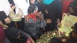 Isak Tangis Warnai Pemakaman Mpok Nori
