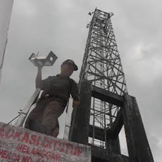 19 Tower Seluler Bodong di Mojokerto Disegel Satpol