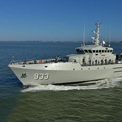 KRI Rigel 933 di Antara Tunisia dan Selat Sicilia