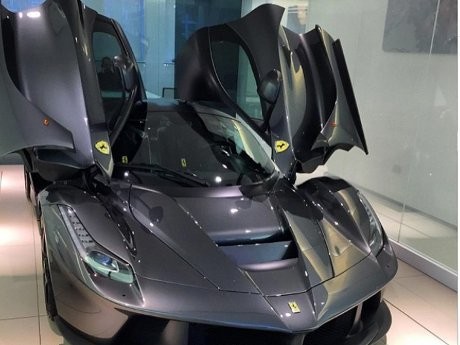 Koki dan Pebalap F1 Ini Baru Beli LaFerrari