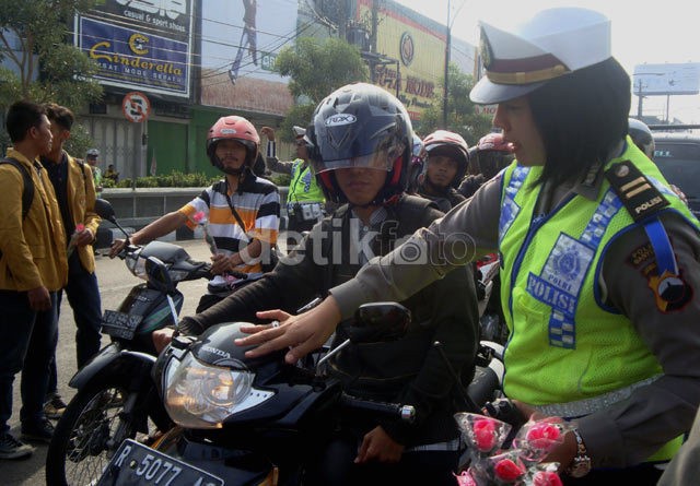 Hari Ke-4 Operasi Simpatik Zero Tilang, Ribuan Pelanggar Ditegur