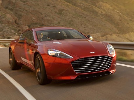 Aston Martin Siap Ubah Sedan Ini Jadi Sedan Listrik Berjelajah 321 Km