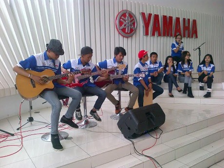 Sampai di Semarang, Tim Jalur Utara Yamaha Tour de Soul Disambut Meriah