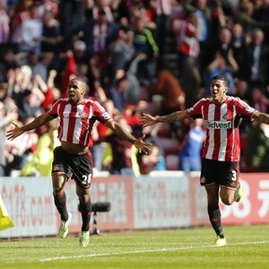 Gol Tunggal Defoe Menangkan Sunderland dalam Derby Tyne-Wear