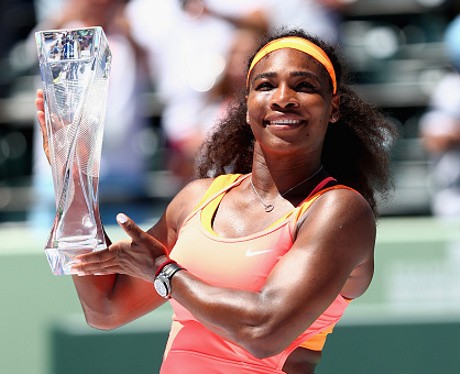 Hancurkan Suarez Navarro, Serena Raih Gelar Juara Kedelapan