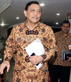 Apakah Akbar Faizal Sakit Hati Tak Masuk Istana? Luhut: Nggak Ngerti