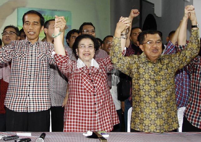 Jokowi-PDIP Rapat Terbatas Semalam, Bahas Apa Saja?