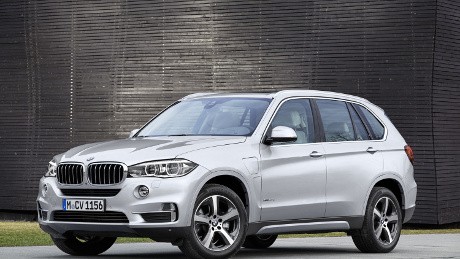 Semua Mobil BMW di Masa Depan Bakal Usung Plug-in Hybrid
