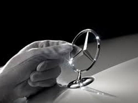 Mercedes Dominasi Penghargaan Mobil Terbaik Dunia 2015