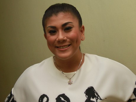 Regina Tak Sabar Rilis Album Baru