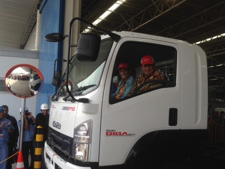 Ayo Medan, Medan... Canda Rahmat Gobel Beraksi ala Kernet Truk