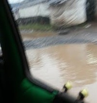 Jalan Parung-Gunung Sindur Memprihatinkan