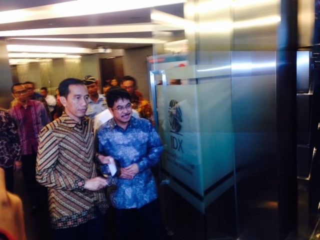 Kunjungan Dadakan Jokowi ke Bursa Saham Disambut Rekor Baru IHSG