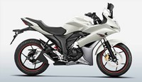Fairing motor didesain untuk memberikan perlindungan maksimum bagi pengendara, mengurangi turbulence dan drag. Istimewa/Suzuki.