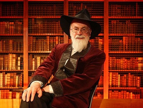 Novel Terakhir Mendiang Terry Pratchett Rilis September