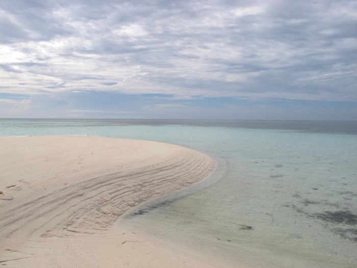 Ajaib! Pantai di Takabonerate Bisa Pindah Tempat