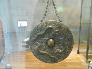 Wah! Ada Gong Dayak di Museum Paris