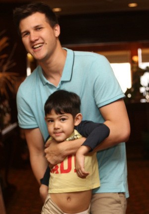 Stuart Collin Soal Status Risty: Rasullulah Aja Nikahnya Sama Janda