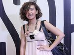 Gaya Ayushita dengan Dress Baby Doll