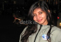 Aya mengatakan, dirinya butuh penyegaran otak setelah sibuk menggarap skripsi yang belum juga diselesaikannya. Untuk memantik semangat membuat skripsinya itu, Aya pun mengikuti Yamaha Tour de Soul ini.