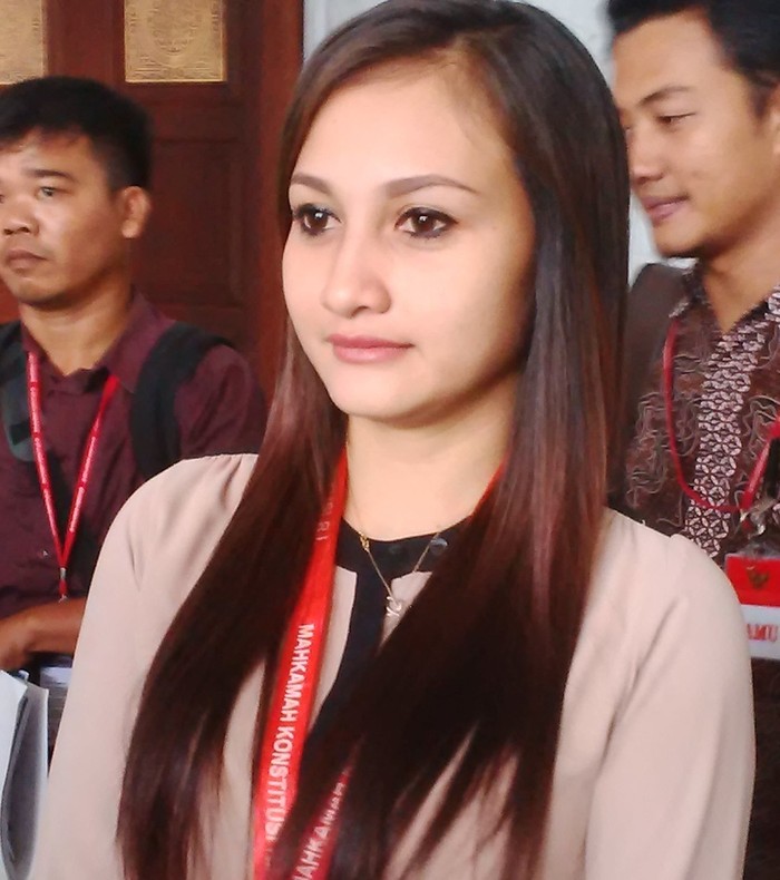 Ina Tantang Tes DNA Anak Hasil Perselingkuhan, Hakim MH Selalu Mengelak