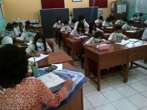 Kadisdik DKI: Siswa Sakit karena Jajanan Sekolah, Kepsek Diberi Sanksi