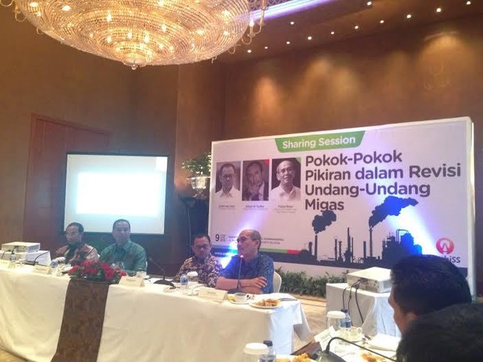 Menteri ESDM Tegaskan Revisi UU Migas Harus Bebas Transaksi