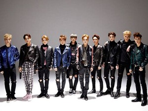 EXO Kalahkan Rekor Taeyang Bigbang di Chart Billboard 200