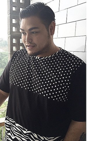 Ivan Gunawan Akan Rilis Busana Muslim Syari Bertabur Swarovski