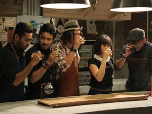 Tidak Ada Beban Piala Citra di Film Filosofi Kopi