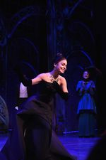Debut Perdana Vanessa Hudgens di Broadway