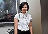 Dinda Kanya Dewi berperan sebagai Mia, istri Daniel (Gandhi Fernando).  Pool/Noel/detikFoto.