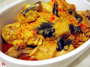 Pedasnya Paniki, Ayam Berbumbu Royal Khas Manado