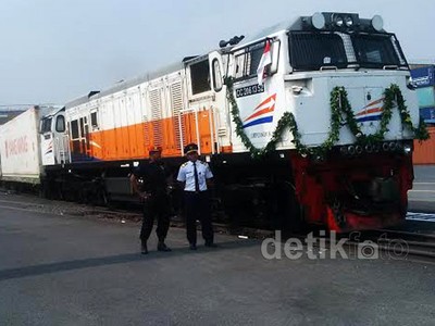 Ini Penampakan Kereta Pelabuhan Pertama di Indonesia