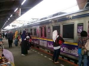 KRL Jakarta Kota-Tanjung Priok Segera Beroperasi, ke Ancol Makin Cepat Sampai