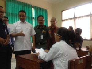 Ketika Seorang Siswa SLB Tuna Rungu Ingin Lanjut Kuliah ke Menteri Anies