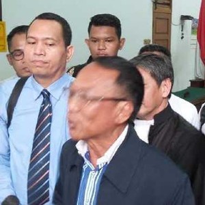 KPK Tak Hadir, Sidang Praperadilan Jero Wacik Ditunda