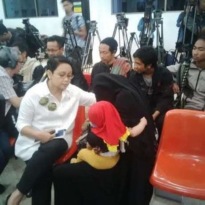 Juwono Sudarsono Puji Kegigihan Menlu Retno Pulangkan WNI di Yaman
