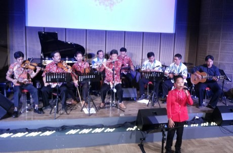 Sandi Aditia, Dari Karawitan Sunda Hijrah ke Keroncong