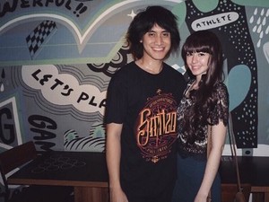 Kevin Aprillio Pamer Pacar Baru Bernama Naomi Lee