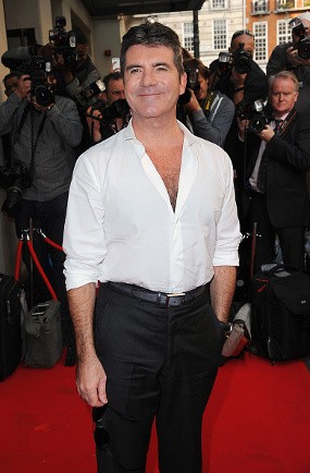 Dikaruniai Putra, Simon Cowell Ingin Tambah Anak Lewat Adopsi