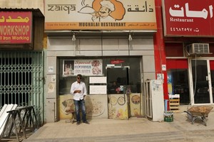 Restoran Ini Beri Makanan Gratis untuk Buruh Migran