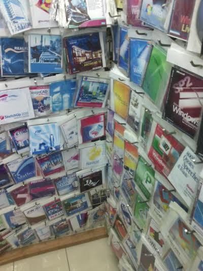 Barang Palsu Software, Harga Asli 50 Kali dari yang Abal-abal