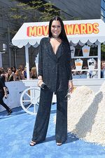J.Lo Hingga Scarlett Johansson, Parade Artis di MTV Movie Awards 2015